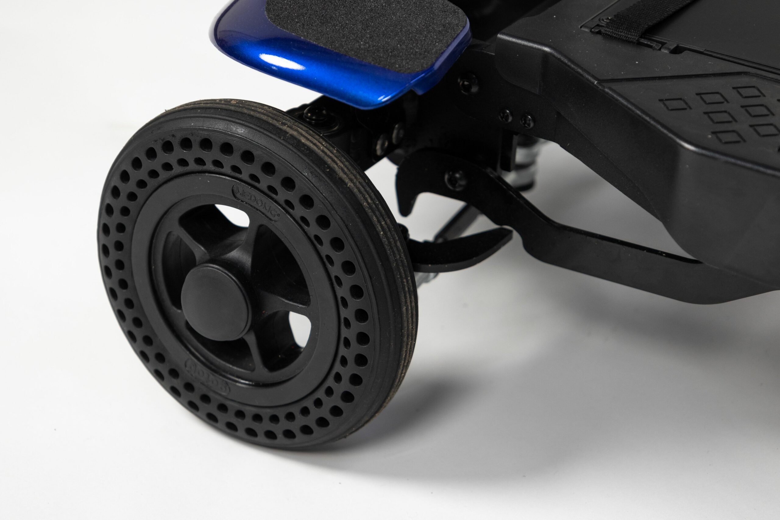 Monarch Genie Folding Mobility Scooter