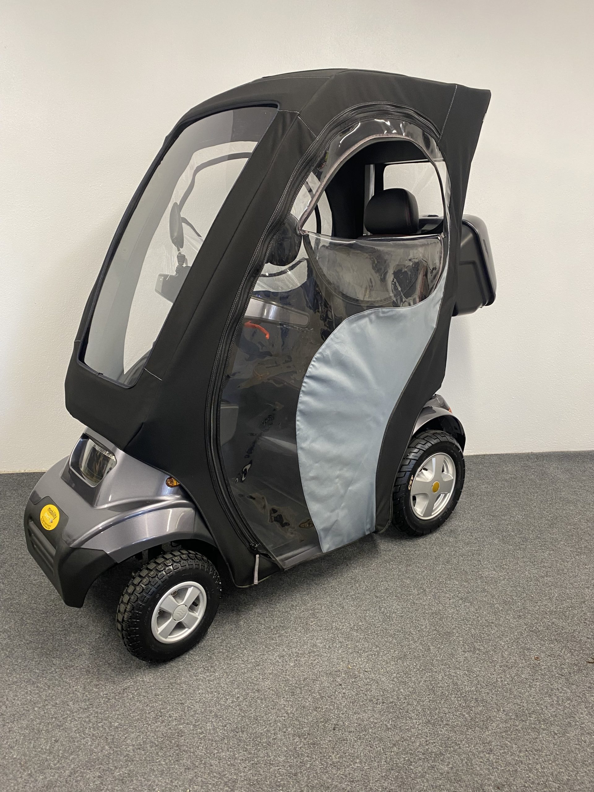 TGA Breeze with canopy